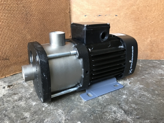 ขายปั้มน้ำหัวสแตนเลส Groundfos 3/4HP. 380V ขนาดเข้า 1.2นิ้ว ออก 1.2นิ้ว ใบพัด 3ชั้น สภาพสวยมาก วิ่งนิ่ม พร้อมใช้งาน