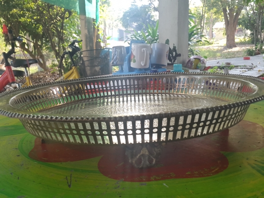 ถาดทองเหลือง ลายเทพพนม 16 นิ้้้้้ว สภาพสวยๆ ใบละ 1,900