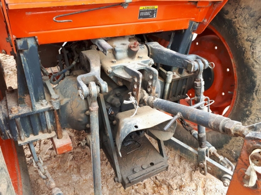 ขายด่วนรถไถ KUBOTA M5000 อุปกรณ์ ผาน6ดันหน้า เครื่องเียร์ดี ท้ายแน่น รถสภาพสด พร้อมใช้งาน เอกสารเล่มทะเบียน