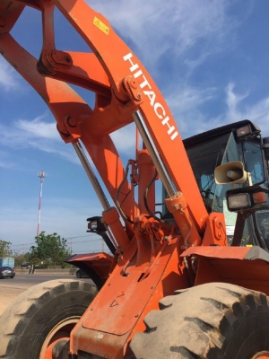 ขายรถตักล้อยาง HITACHI ZW220 (เทียบเท่า WA380-6) ปี 2012 รถนอกนำเข้าจากญี่ปุ่น มีVDOการทำงานครับ