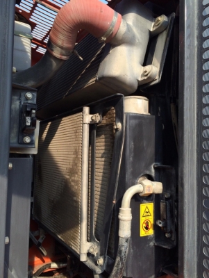 ขายรถตักล้อยาง HITACHI ZW220 (เทียบเท่า WA380-6) ปี 2012 รถนอกนำเข้าจากญี่ปุ่น มีVDOการทำงานครับ