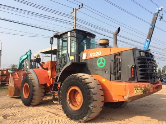 ขายรถตักล้อยาง HITACHI ZW220 (เทียบเท่า WA380-6) ปี 2012 รถนอกนำเข้าจากญี่ปุ่น มีVDOการทำงานครับ