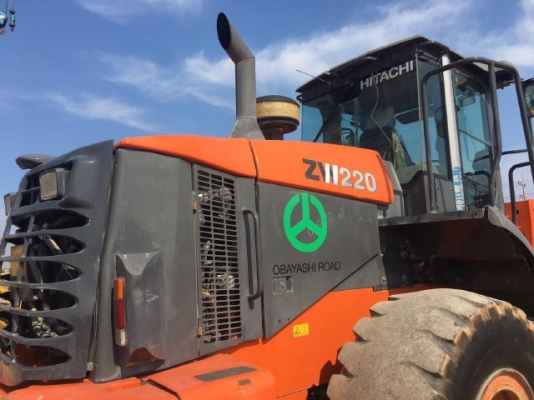 ขายรถตักล้อยาง HITACHI ZW220 (เทียบเท่า WA380-6) ปี 2012 รถนอกนำเข้าจากญี่ปุ่น มีVDOการทำงานครับ