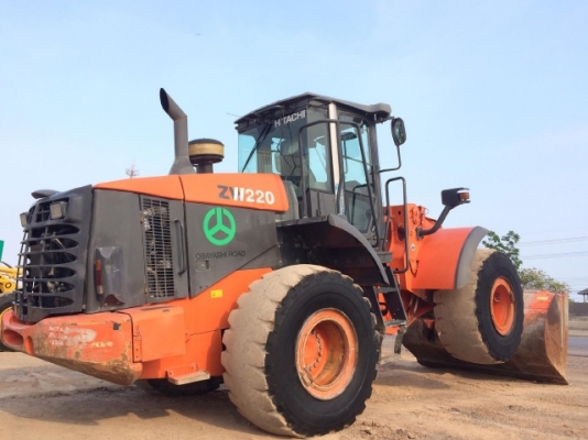ขายรถตักล้อยาง HITACHI ZW220 (เทียบเท่า WA380-6) ปี 2012 รถนอกนำเข้าจากญี่ปุ่น มีVDOการทำงานครับ
