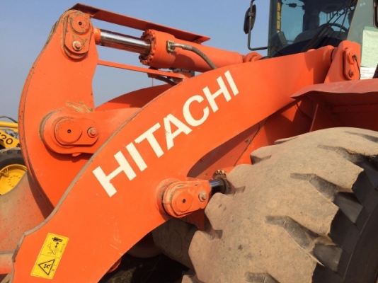 ขายรถตักล้อยาง HITACHI ZW220 (เทียบเท่า WA380-6) ปี 2012 รถนอกนำเข้าจากญี่ปุ่น มีVDOการทำงานครับ