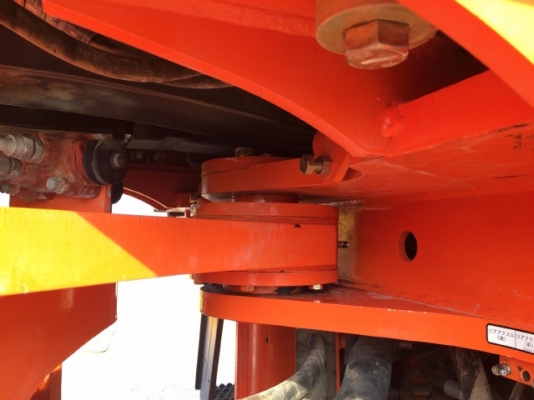 ขายรถตักล้อยาง HITACHI ZW220 (เทียบเท่า WA380-6) ปี 2012 รถนอกนำเข้าจากญี่ปุ่น มีVDOการทำงานครับ