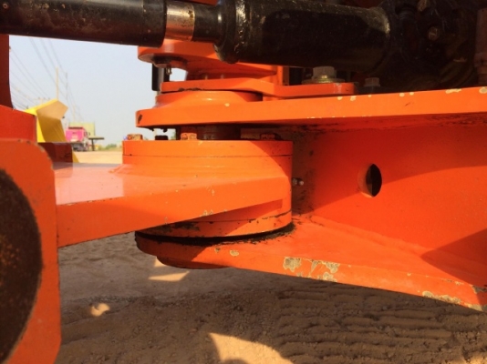 ขายรถตักล้อยาง HITACHI ZW220 (เทียบเท่า WA380-6) ปี 2012 รถนอกนำเข้าจากญี่ปุ่น มีVDOการทำงานครับ