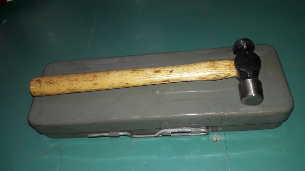 ขายค้อนตุ้ม3/4ปอน HENRY  Made in Germany.ใหม่เก่าเก็บ