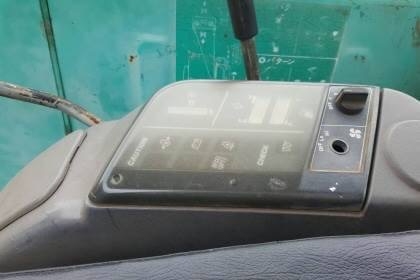 ขาย 255,000  บาท KOMATSU PC20-7 รถพร้อมใช้งาน เครื่องแห้งแน่นไม่เยิ้ม ปั้มดี ช่วงล่างดี แทรคเพิ่งเปลี่ยนใหม่ เอกสารใบซื้อขาย  รถอยู่ จ.อุดรธานี โทร&amp;ไอดีไลน์ 0610710295