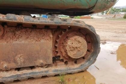 ขาย 255,000  บาท KOMATSU PC20-7 รถพร้อมใช้งาน เครื่องแห้งแน่นไม่เยิ้ม ปั้มดี ช่วงล่างดี แทรคเพิ่งเปลี่ยนใหม่ เอกสารใบซื้อขาย  รถอยู่ จ.อุดรธานี โทร&amp;ไอดีไลน์ 0610710295