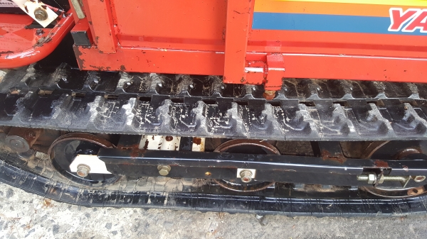 รถบรรทุกการเกษตร พร้อมปั้มฉีดยา  สอบถามต่อรองได้ พร้อมใช้งาน รหัส D2 -  2