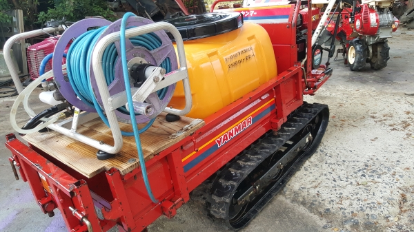 รถบรรทุกการเกษตร พร้อมปั้มฉีดยา  สอบถามต่อรองได้ พร้อมใช้งาน รหัส D2 -  2