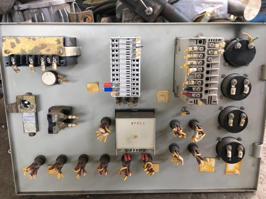 ขาย...อุปกรณ์ไฟฟ้า