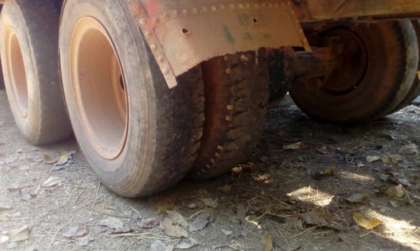 ขาย เทนเลอร์บรรทุกรถเกี่ยว มีหางพับไฮดรอริค 10 ล้อ หัวยาว เพลาเดียว เครื่อง 6BB1 145 แรงม้า ทะเบียนครบ ขาย เทนเลอร์บรรทุกรถเกี่ยว มีหางพับไฮดรอริค 10 ล้อ หัวยาว เพลาเดียว เครื่อง 6BB1 145 แรงม้า ทะเบียนครบ