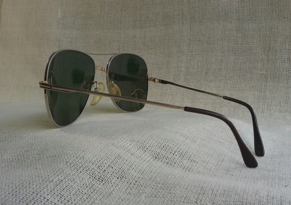 แว่นตาเยอรมันวินเทจ ยุค &#039;70s  โมเดล &#039;หยดน้ำตา&#039;  Vintage LIGA handmade in Germany