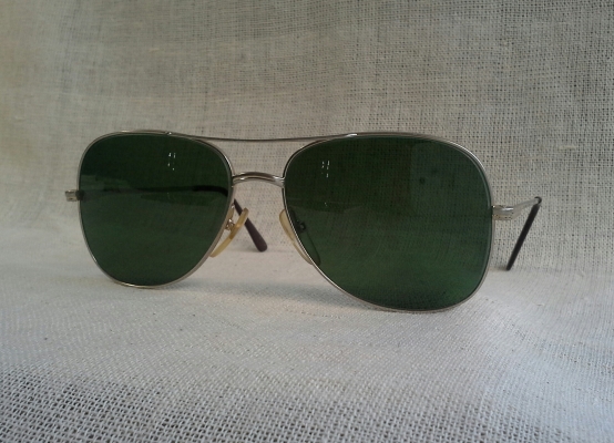 แว่นตาเยอรมันวินเทจ ยุค &#039;70s  โมเดล &#039;หยดน้ำตา&#039;  Vintage LIGA handmade in Germany