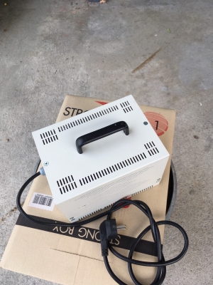 หม้อแปลงไฟจาก 220v ==> 100v ขนาด 1.5kva