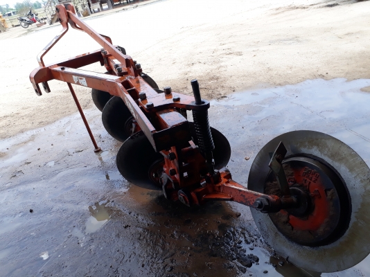 ขอบคุณเสี่ยจากจังหวัดพิษณุโลกครับ ขายผาน3 CMT ชลบุรีเมืองทอง ใบ26 สวยๆพร้อมใช้งาน ใช้กับรถไถใหญ่50แรงขึ้นไป ขอบคุณเสี่ยจากจังหวัดพิษณุโลกครับ ขายผาน3 CMT ชลบุรีเมืองทอง ใบ26 สวยๆพร้อมใช้งาน ใช้กับรถไถใหญ่50แรงขึ้นไป