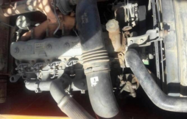 HITACHI ZX200-1 ราคา 1,550,000 บาท ทำงาน 8,200 เครื่องดี ไฟฟ้าครบ โช่ใหม่ 2 ข้าง เอวแน่น เอกสารเล่มทะเบียน รถอยู่ จ.ปทุมธานี โทร&ไอดีไลน์ 0610710295 HITACHI ZX200-1 ราคา 1,550,000 บาท ทำงาน 8,200 เครื่องดี ไฟฟ้าครบ โช่ใหม่ 2 ข้าง เอวแน่น เอกสารเล่มทะเบียน รถอยู่ จ.ปทุมธานี โทร&ไอดีไลน์ 0610710295