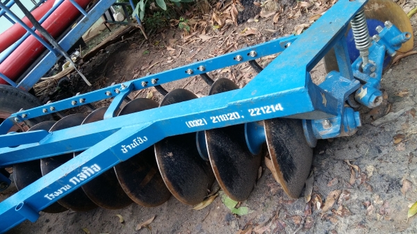 รถไถฟอร์ด6610ซื้อมายังไม่ถึงปีไถได้ไม่ถึง100ไร่ขายเพราะไม่มีงานสนใจโทร0817046464 รถไถฟอร์ด6610ซื้อมายังไม่ถึงปีไถได้ไม่ถึง100ไร่ขายเพราะไม่มีงานสนใจโทร0817046464