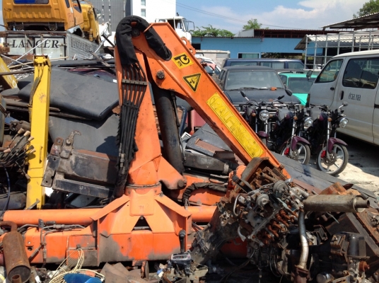 ขายด่วน !!! เครน 5 ตัน