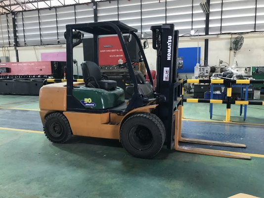 FORKLIFT KOMATSUรุ่น12 3.0ton