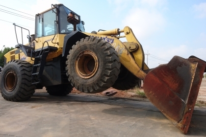 ขายรถตักล้อยาง KOMATSU WA380-6 (สภาพดี ราคาถูกถูก)