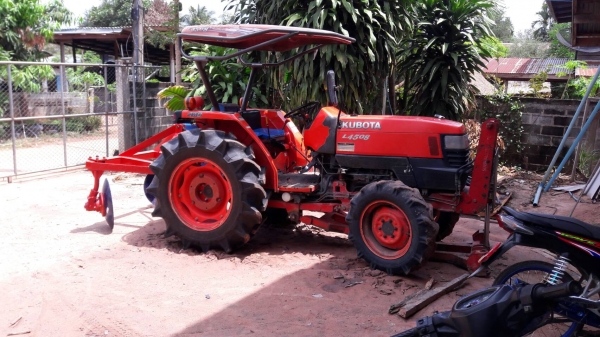 รถไถ 45 แรง ปึ 52 เครื่องแห้งดี พร้อมลุยงาน อุปกร 2 ชิ้น ราคา เบาฯฯ 240000 บาท ดูรถ ที จ. ศรีสะเกษ วันทูคอล 098 668-3479 dtac 094 283-9369 สิทธิ์ คับ รถไถ 45 แรง ปึ 52 เครื่องแห้งดี พร้อมลุยงาน อุปกร 2 ชิ้น ราคา เบาฯฯ 240000 บาท ดูรถ ที จ. ศรีสะเกษ วันทูคอล 098 668-3479 dtac 094 283-9369 สิทธิ์ คับ