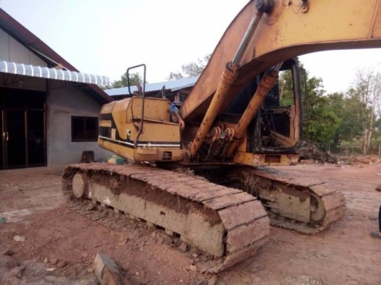 CATTERPILAR 320V2 ราคา 595,000 บาท เครื่องหลวม (กินน้ำมันเครื่องแล้ว). รถโหลด เพราะเครื่องหลวม ไฟฟ้าครบ (ขาดมอเตอร์คันเร่ง) โช่หนา เอวแน่น เอกสารอินวอยท์ รถอยู่ จ.สกลนคร โทร&ไอดีไลน์ 0610710295 CATTERPILAR 320V2 ราคา 595,000 บาท เครื่องหลวม (กินน้ำมันเครื่องแล้ว). รถโหลด เพราะเครื่องหลวม ไฟฟ้าครบ (ขาดมอเตอร์คันเร่ง) โช่หนา เอวแน่น เอกสารอินวอยท์ รถอยู่ จ.สกลนคร โทร&ไอดีไลน์ 0610710295