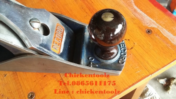 กบเหล็ก Record No.4 Made in ENGLAND ขนาด 9 นิ้วครึ่ง สภาพสวยมาก ๆ กบเหล็ก Record No.4 Made in ENGLAND ขนาด 9 นิ้วครึ่ง สภาพสวยมาก ๆ