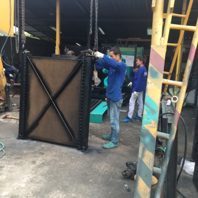 เครื่องปั่นไฟCUMMINS300kva.AUTO USA.รับประกัน1ปี