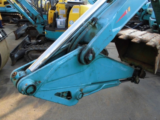 IHI 40JX เครื่องIsuzu ปั้มนิ้ว นำเข้าเองจากญี่ปุ่น