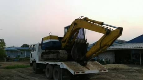 KOMATSU PC100-5 + เทรเลอร์