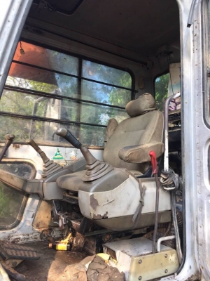 ขายคู่ 895,000 บาท 1. HITACHI EX120-2 ราคา 485,000 บาท เครื่อง (หลวมมาก กินน้ำมันเครื่อง) ปั้มแรง โช่หนา เอวแน่น ไฟฟ้าครบ เอกสารเล่มทะเบียน 2.ISUZU ROCKY 2 เพลา ล้อเตี้ย 8.25-16 ราคา 450,000 (ไม่มีเล่มทะเบียน) เครือง 6HE1-195 แรง หัวบาง ยางดี คัสชีสวย ขายคู่ 895,000 บาท 1. HITACHI EX120-2 ราคา 485,000 บาท เครื่อง (หลวมมาก กินน้ำมันเครื่อง) ปั้มแรง โช่หนา เอวแน่น ไฟฟ้าครบ เอกสารเล่มทะเบียน 2.ISUZU ROCKY 2 เพลา ล้อเตี้ย 8.25-16 ราคา 450,000 (ไม่มีเล่มทะเบียน) เครือง 6HE1-195 แรง หัวบาง ยางดี คัสชีสวย