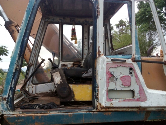 ขายรถขุดแบ็คโฮ KOBELCO MART 2 สภาพการทำงานดี บูมอามสวย บูชโลนเลอร์สมบรูณ์ เครื่องแน่น ปั้มแรง เอกสารชื้อขาย 350,000บ. สนใจ 0835601591 หรือ 0903494058