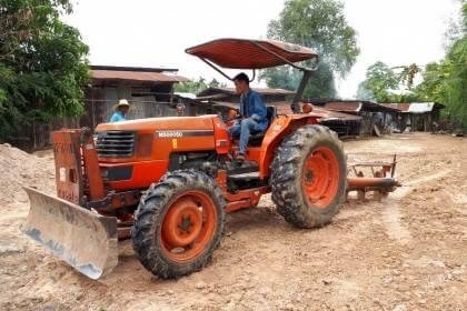 KUBOTA M5000 ราคา 295,000 บาท 4,400 ชม. อุปกรณ์ ผาน6ดันหน้า เครื่องเกียร์ ดี ท้ายแน่น รถสภาพสด พร้อมใช้งาน เอกสารเล่มทะเบียน รถอยู่ จ.ศรีสะเกษ KUBOTA M5000 ราคา 295,000 บาท 4,400 ชม. อุปกรณ์ ผาน6ดันหน้า เครื่องเกียร์ ดี ท้ายแน่น รถสภาพสด พร้อมใช้งาน เอกสารเล่มทะเบียน รถอยู่ จ.ศรีสะเกษ