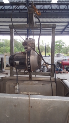 ขายลิฟท์เช็ดกระจก จำนวน 1 ชุด 90,000 บาท ขายลิฟท์เช็ดกระจก จำนวน 1 ชุด 90,000 บาท