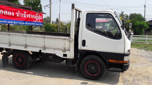ขายด่วน รถบรรทุก 4 ล้อMITSUBISHI CANTER 110 แรง  (ไม่ติดเวลา) ปี 47  รถห้างแท้ เดิมๆ  พร้อมใช้งาน