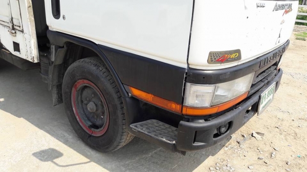 ขายด่วน รถบรรทุก 4 ล้อMITSUBISHI CANTER 110 แรง  (ไม่ติดเวลา) ปี 47  รถห้างแท้ เดิมๆ  พร้อมใช้งาน