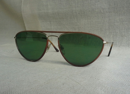 แว่นตาวินเทจ / อเมริกันแบรนด์หรู  โมเดล &#039;พระจันทร์ครึ่งดวง&#039; งดงามที่สุดในโลก  Vintage RALPH LAUREN handmade in Italy บิ๊กไซซ์!