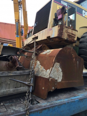 ขายรถตักล้อยาง CAT 938 G เอกสารอินวอย ราคา 680000