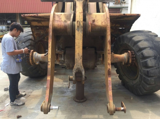 ขายรถตักล้อยาง CAT 938 G เอกสารอินวอย ราคา 680000