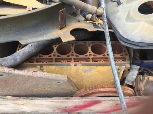 ขายรถตักล้อยาง CAT 938 G เอกสารอินวอย ราคา 680000