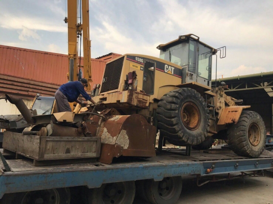 ขายรถตักล้อยาง CAT 938 G เอกสารอินวอย ราคา 680000