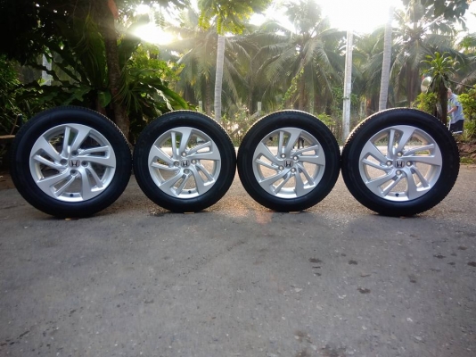 ขายล้อแม็กถอดป้ายแดง Honda All New Jazz GK ขอบ 15 ชุดละ 9,500 บาท ขายล้อแม็กถอดป้ายแดง Honda All New Jazz GK ขอบ 15 ชุดละ 9,500 บาท