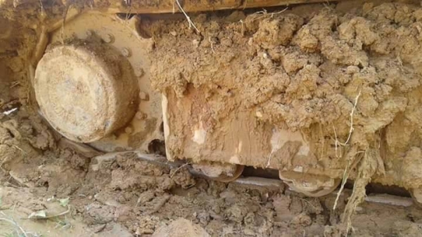 KOMATSU PC 138 US-2 ราคา 985,000 บาท ไฟฟ้าเต็ม เก่านอก ทำงาน ดี เครื่องดี ปั้มดี โซหนา เอวแน่น สภาพพร้อมใช้. เอกสารอินวอยท์  รถอยู่. นครปฐม 0610710295 ไอดีไลน์  0610710295