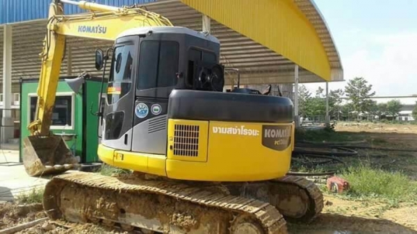 KOMATSU PC 138 US-2 ราคา 985,000 บาท ไฟฟ้าเต็ม เก่านอก ทำงาน ดี เครื่องดี ปั้มดี โซหนา เอวแน่น สภาพพร้อมใช้. เอกสารอินวอยท์  รถอยู่. นครปฐม 0610710295 ไอดีไลน์  0610710295