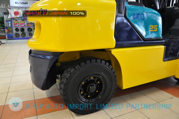 ขายรถโฟล์คลิฟท์มือสอง KOMATSUKOMATSU รุ่น FD25-12-51096 นำเข้าไม่เคยใช้งานในไทย