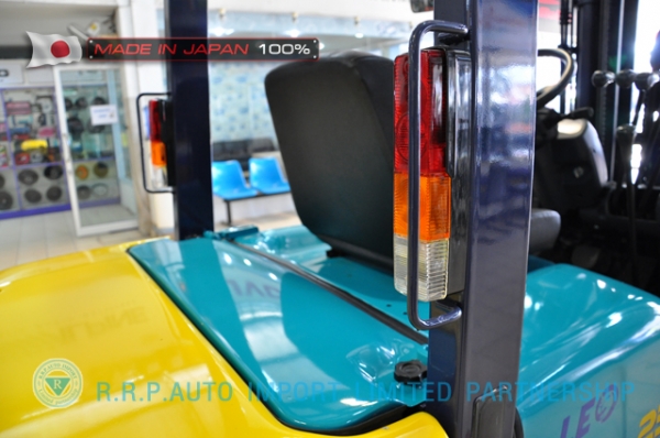 ขายรถโฟล์คลิฟท์มือสอง KOMATSUKOMATSU รุ่น FD25-12-51096 นำเข้าไม่เคยใช้งานในไทย