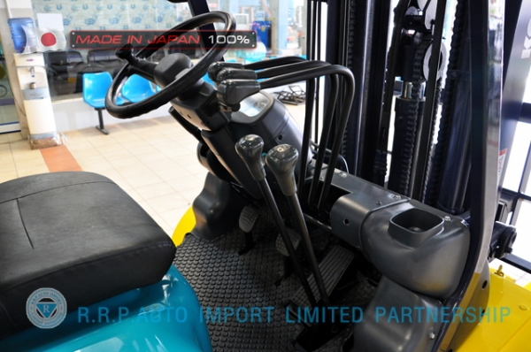 ขายรถโฟล์คลิฟท์มือสอง KOMATSUKOMATSU รุ่น FD25-12-51096 นำเข้าไม่เคยใช้งานในไทย